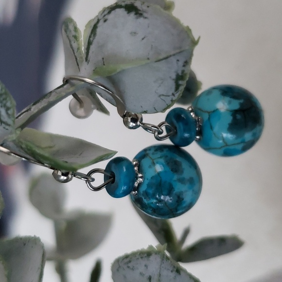 Vintage Style Turquoise Earrings. - Picture 2 of 7